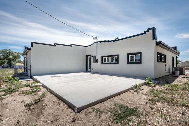 29767 Preston Rd, Pueblo, CO 81006