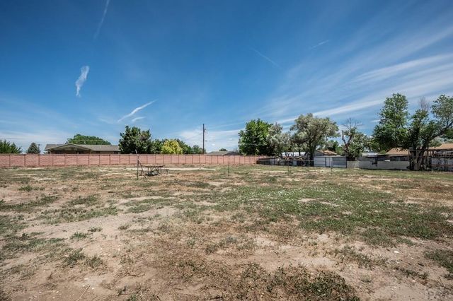 29767 Preston Rd, Pueblo, CO 81006