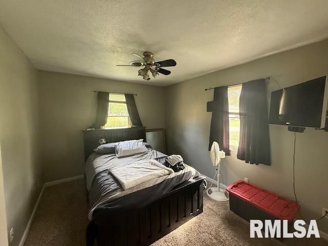 401 E CROSS Street, Herrin, IL 62948