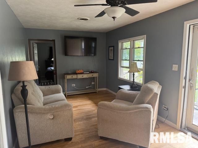 401 E CROSS Street, Herrin, IL 62948