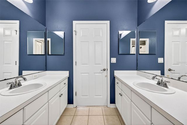 16518 IVY LAKE DRIVE, Odessa, FL 33556