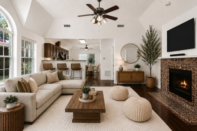 6610 Falcon Street, Rowlett, TX 75089