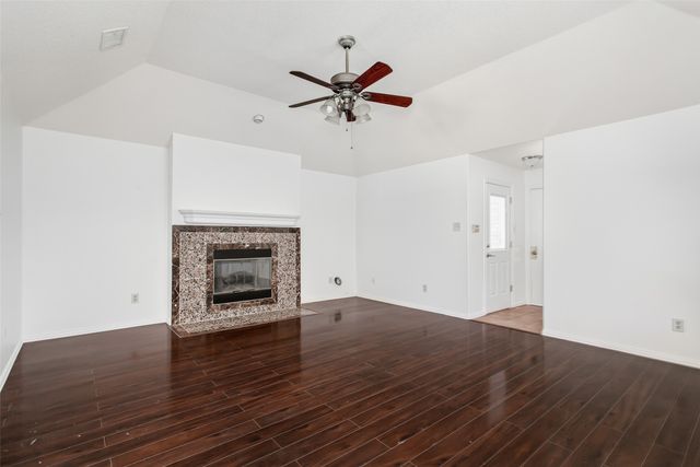 6610 Falcon Street, Rowlett, TX 75089