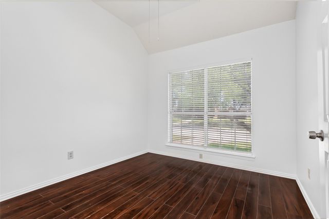 6610 Falcon Street, Rowlett, TX 75089