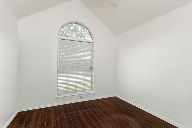 6610 Falcon Street, Rowlett, TX 75089