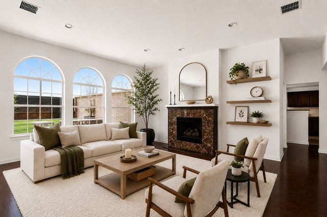 6610 Falcon Street, Rowlett, TX 75089