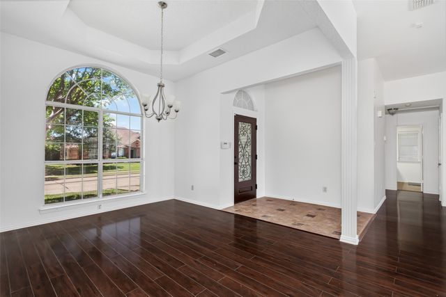 6610 Falcon Street, Rowlett, TX 75089