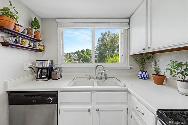 6565 W 84th Circle 40, Arvada, CO 80003
