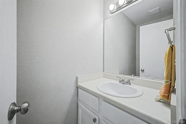 6565 W 84th Circle 40, Arvada, CO 80003