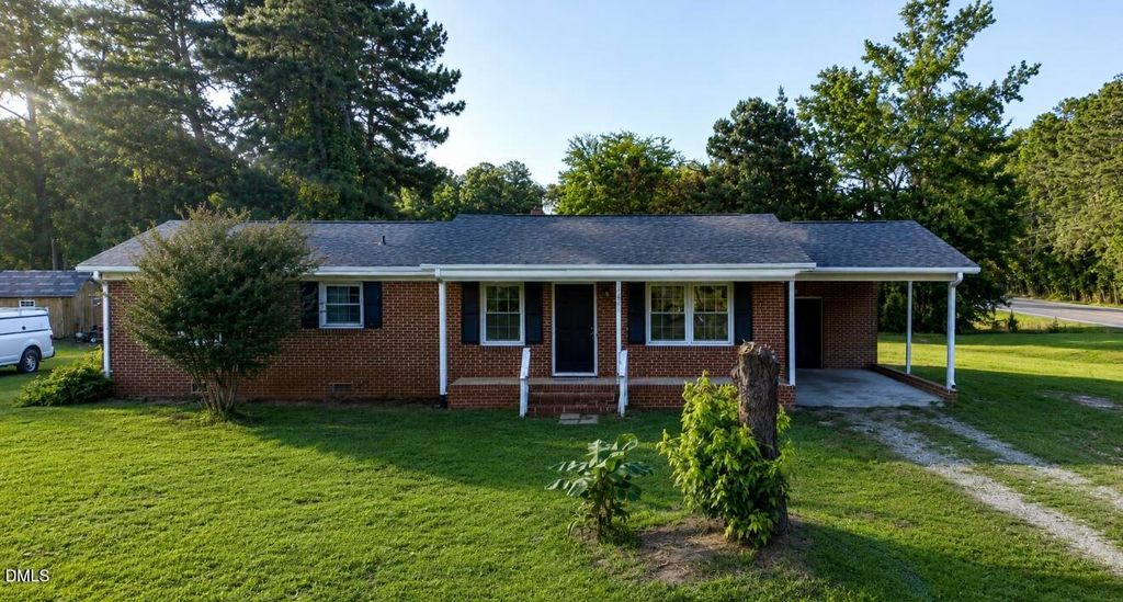 1002 Northview Drive, Sanford, NC 27330