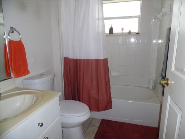 4841 GLEN COE STREET, Leesburg, FL 34748