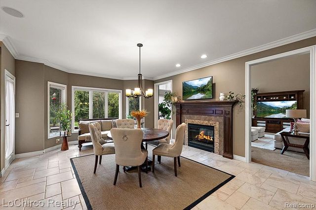 739 Majestic Drive, Rochester, MI 48306
