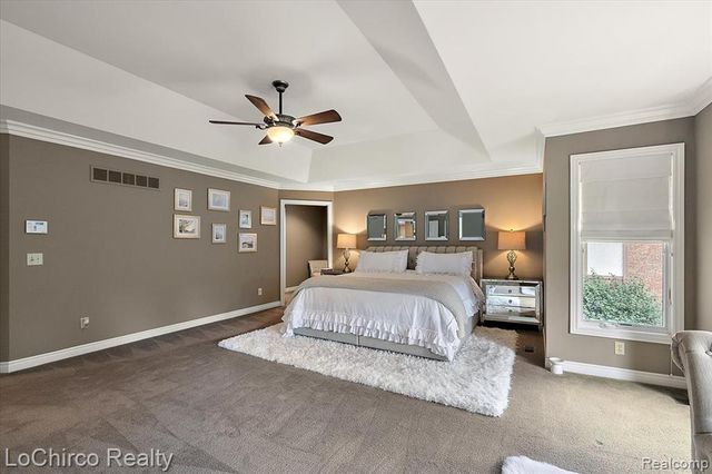 739 Majestic Drive, Rochester, MI 48306