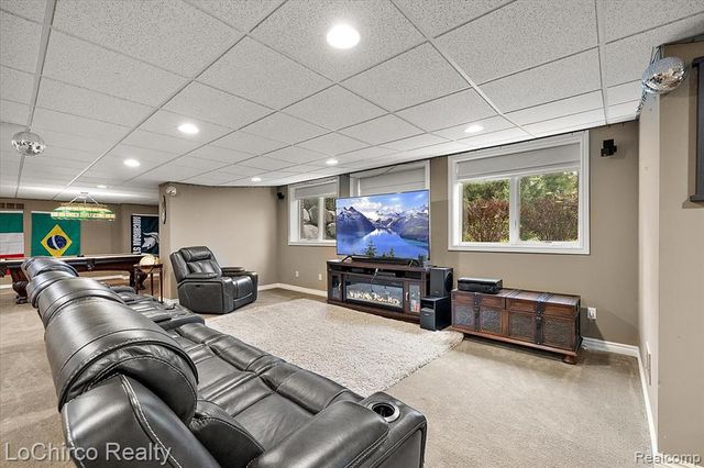739 Majestic Drive, Rochester, MI 48306