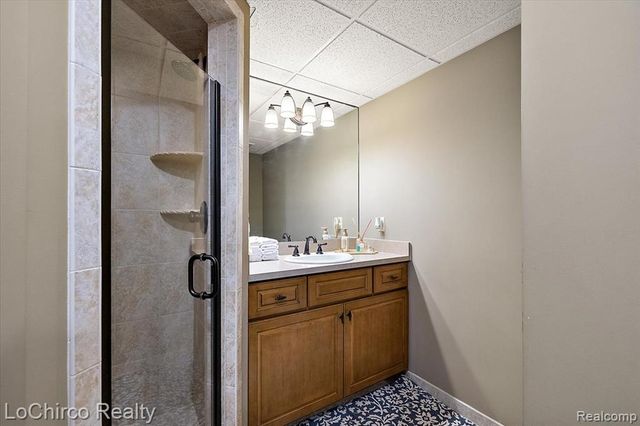739 Majestic Drive, Rochester, MI 48306