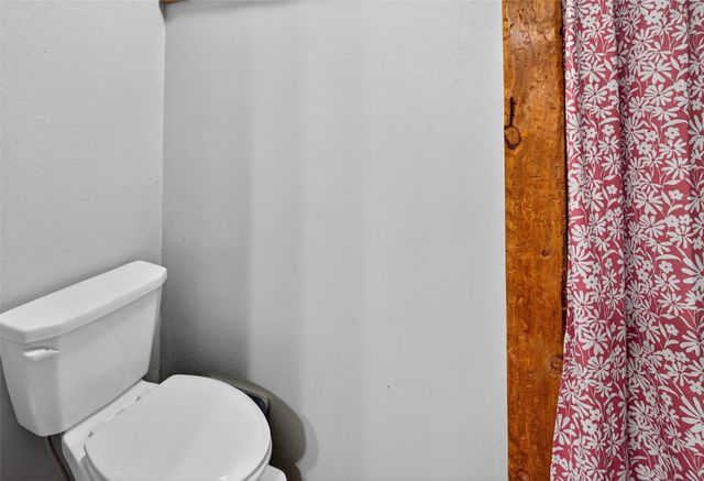 113 4th Street NE, Mitchellville, IA 50169