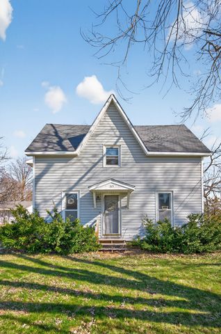 113 4th Street NE, Mitchellville, IA 50169