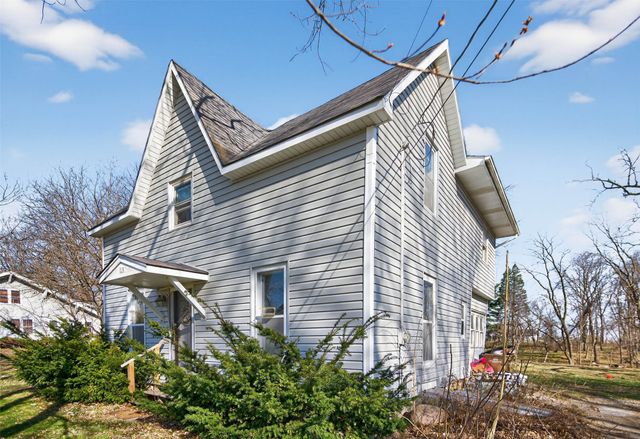 113 4th Street NE, Mitchellville, IA 50169
