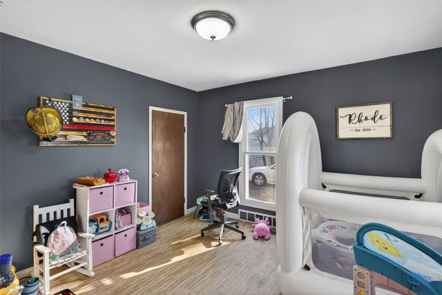 113 4th Street NE, Mitchellville, IA 50169