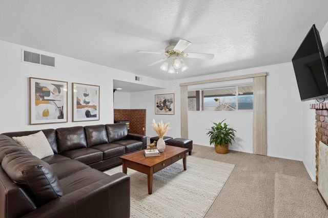 10324 Paseo Del Norte NW, Albuquerque, NM 87114