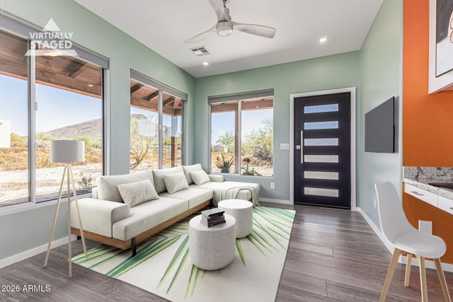 1612 E MAGELLAN Drive, New River, AZ 85087