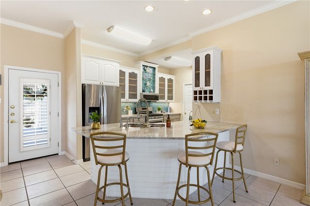 14041 La Blanquilla Dr, Corpus Christi, TX 78418