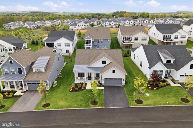 214 EQUESTRIAN WAY, Downingtown, PA 19335