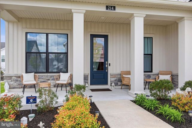 214 EQUESTRIAN WAY, Downingtown, PA 19335