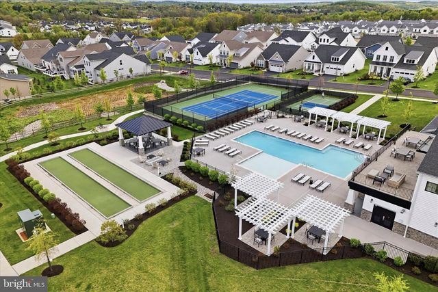214 EQUESTRIAN WAY, Downingtown, PA 19335