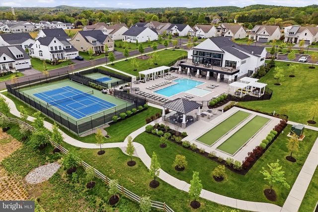214 EQUESTRIAN WAY, Downingtown, PA 19335