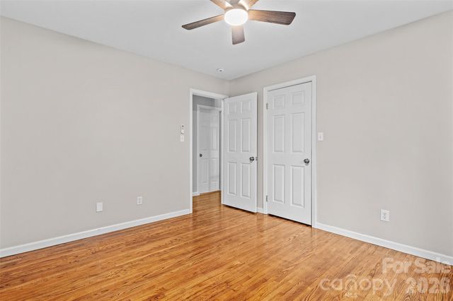 15 Beaverdam Court, Asheville, NC 28804