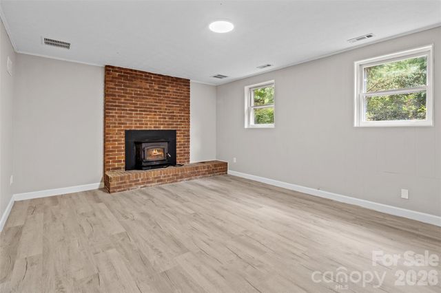 15 Beaverdam Court, Asheville, NC 28804