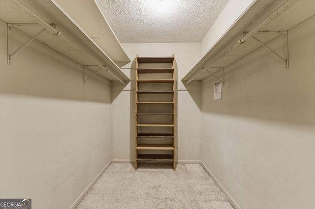 6950 Knollwood Drive, Morrow, GA 30260