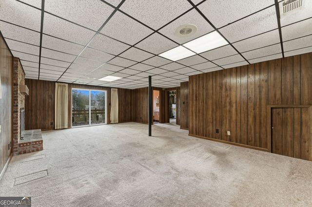 6950 Knollwood Drive, Morrow, GA 30260