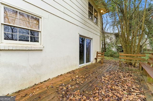 6950 Knollwood Drive, Morrow, GA 30260