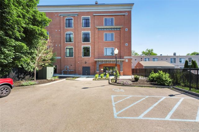 249 Main Street 312, Beacon, NY 12508