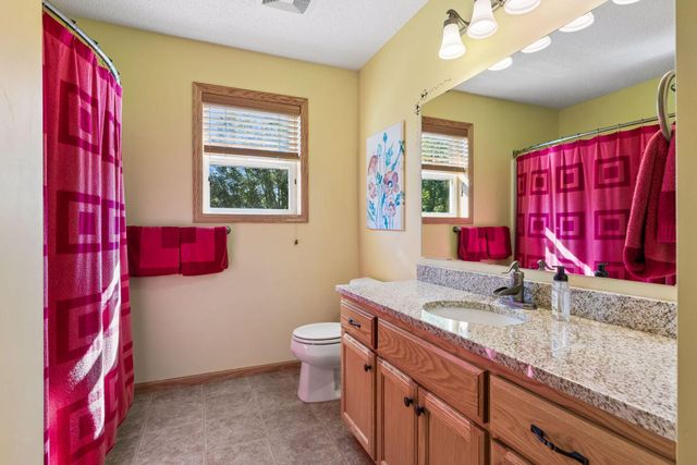 2832 Liberty Trail, Woodbury, MN 55129