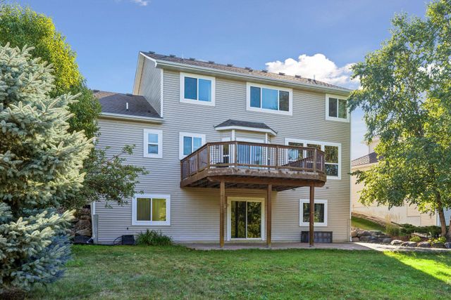 2832 Liberty Trail, Woodbury, MN 55129