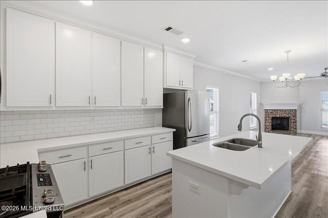 815 Long Leaf Circle, Brandon, MS 39042