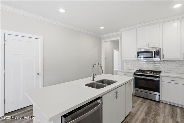 815 Long Leaf Circle, Brandon, MS 39042