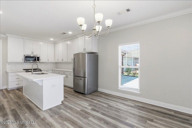 815 Long Leaf Circle, Brandon, MS 39042