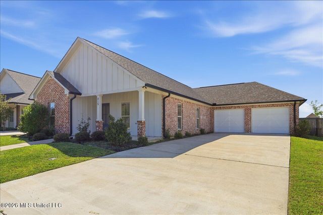 815 Long Leaf Circle, Brandon, MS 39042