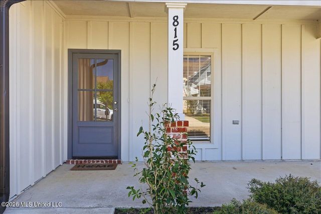 815 Long Leaf Circle, Brandon, MS 39042