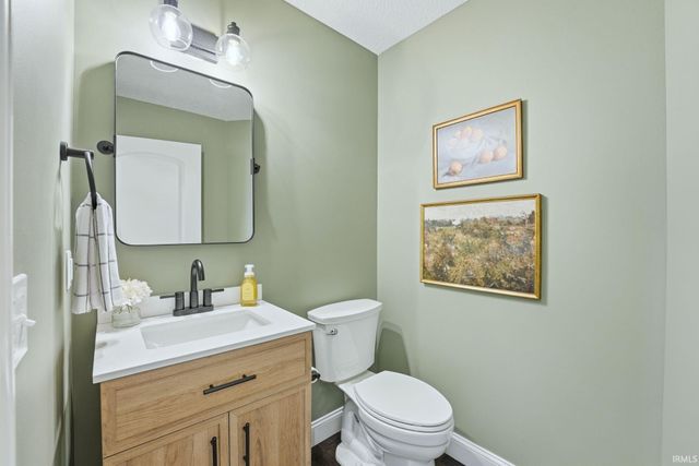 13717 Ruffner Road, Fort Wayne, IN 46814