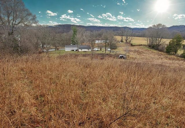 2165 State Hwy 3246, Crab Orchard, KY 40419