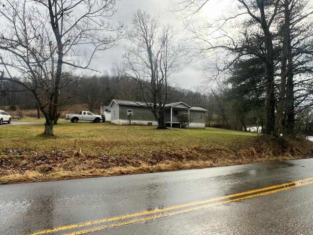 2165 State Hwy 3246, Crab Orchard, KY 40419