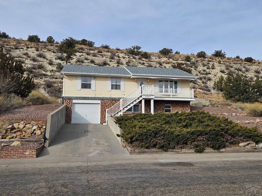 2507 Greenway Circle, Canon City, CO 81212