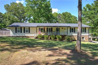 34 Wayside Drive SW, Cartersville, GA 30120