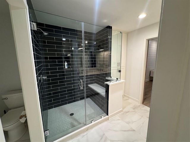 2601 S Broadway Street 9, La Porte, TX 77571