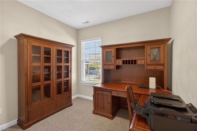 603 Chelsea LN, Chesapeake, VA 23322